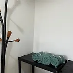 Casa com vista para o mar e cercada por natureza no Vidigal